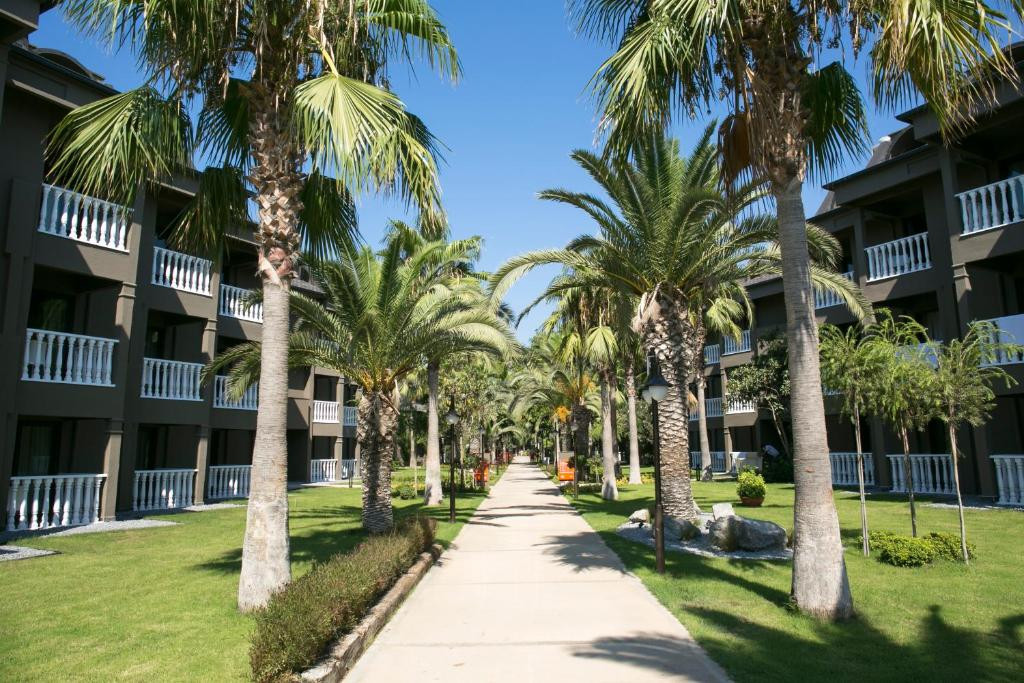 Sailors Beach Club 5*