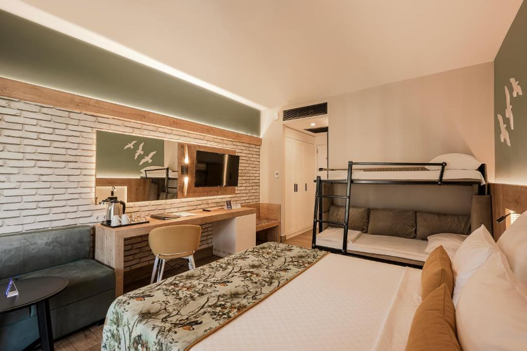 Sailors Beach Club 5*