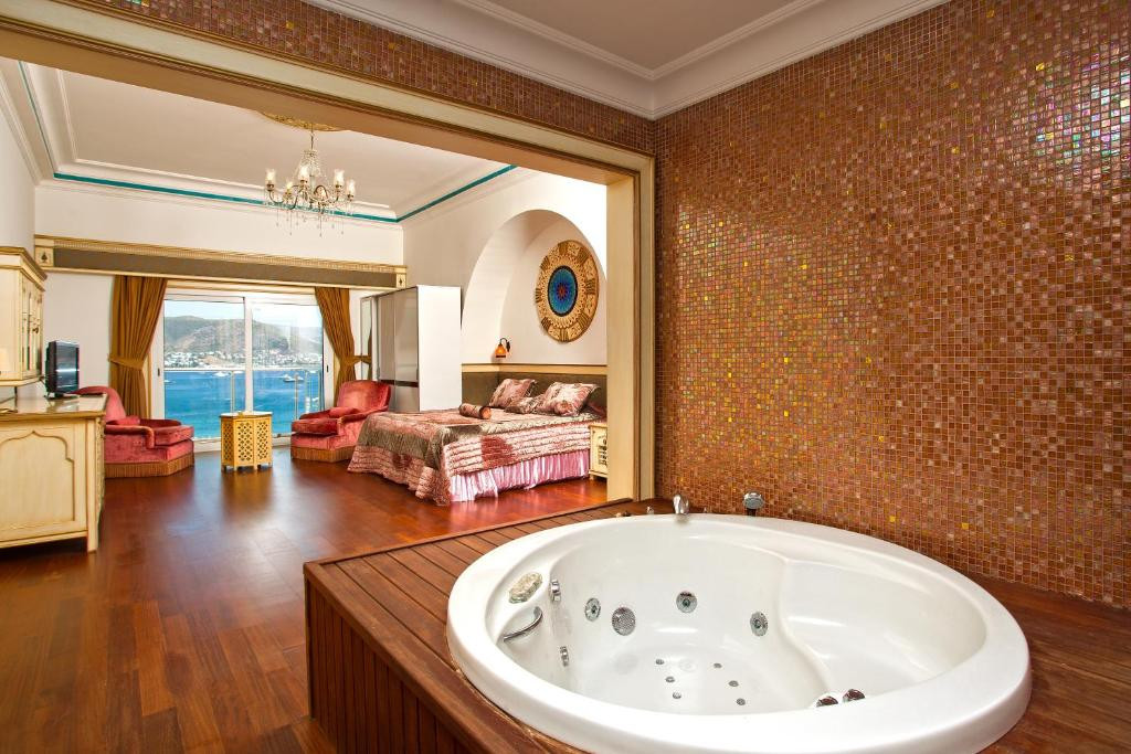 Salmakis Resort & Spa 5*