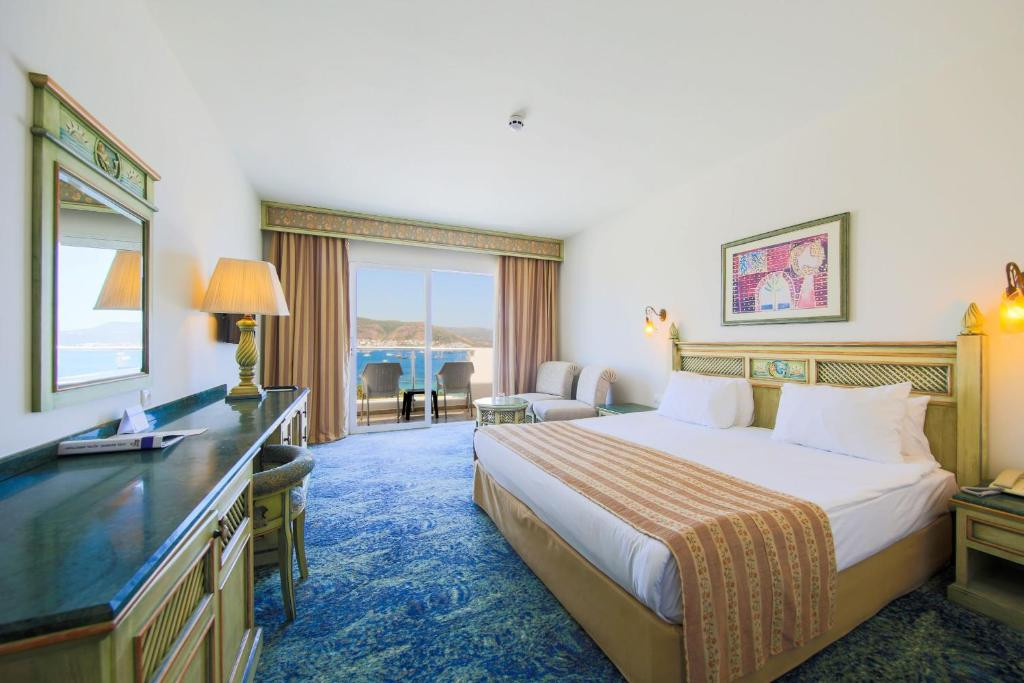 Salmakis Resort & Spa 5*