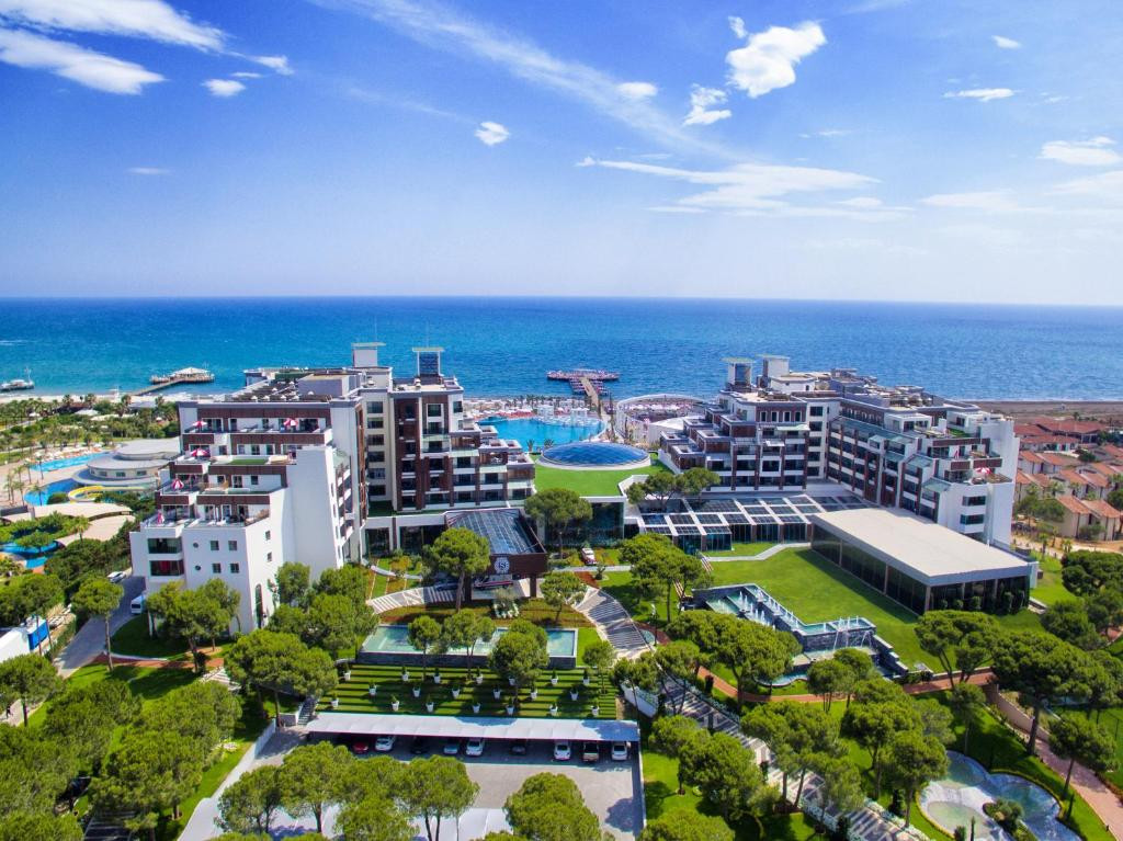 Selectum Luxury Resort Belek 5*