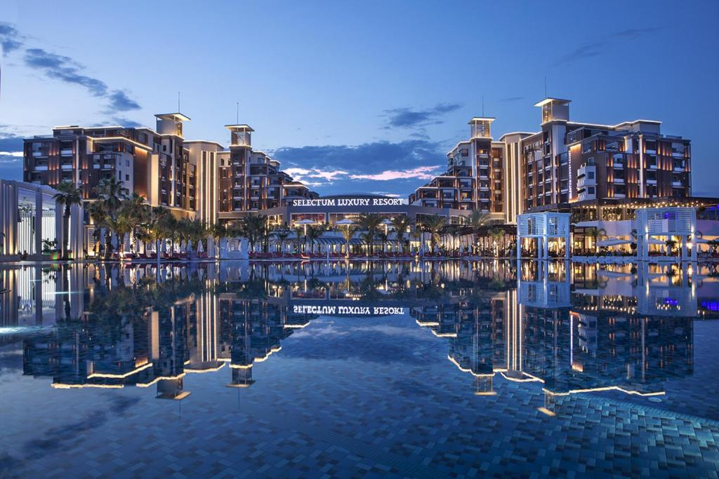 Selectum Luxury Resort Belek 5*