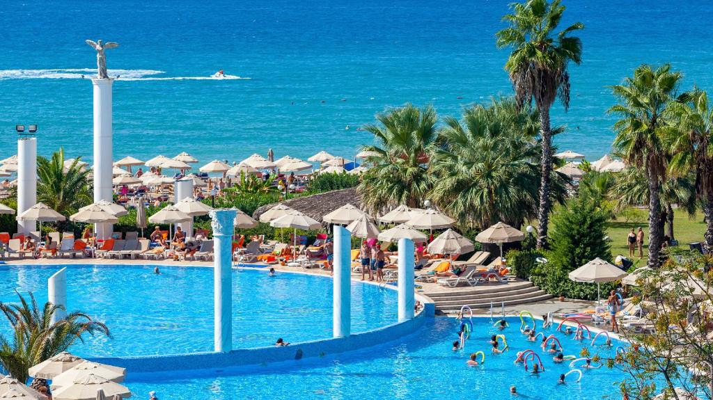 Starlight Resort (Ex. Starlight Convention Center Thalasso & Spa) 5*