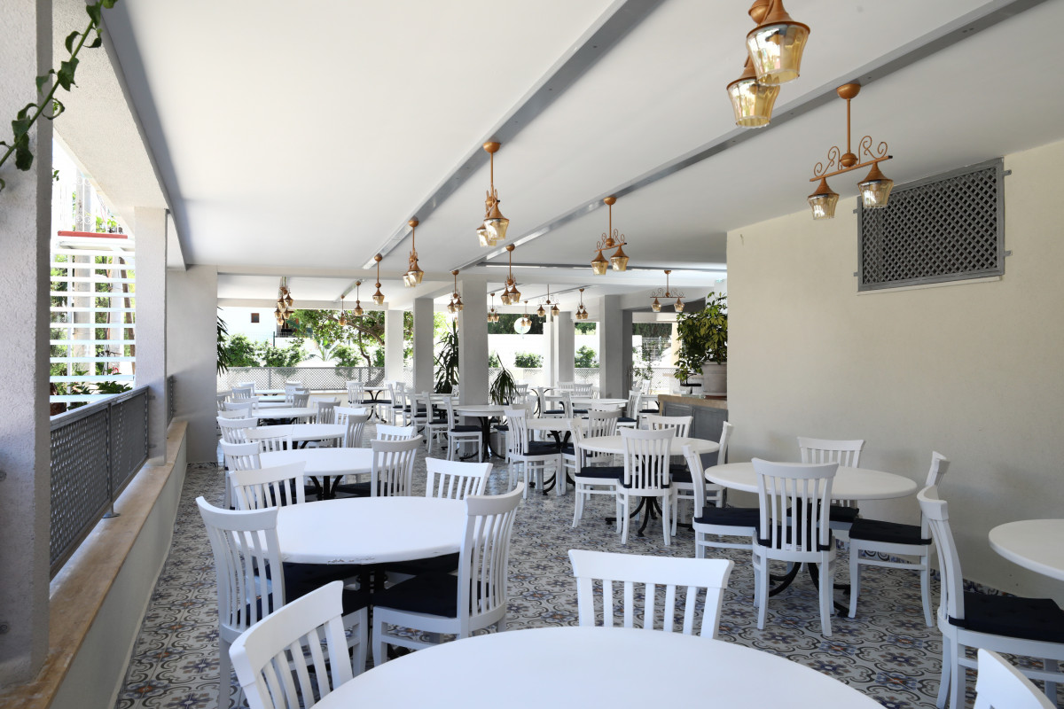 Summer Garden Suites And Beach Hotel (Ex. Summer Garden Apart) 3*
