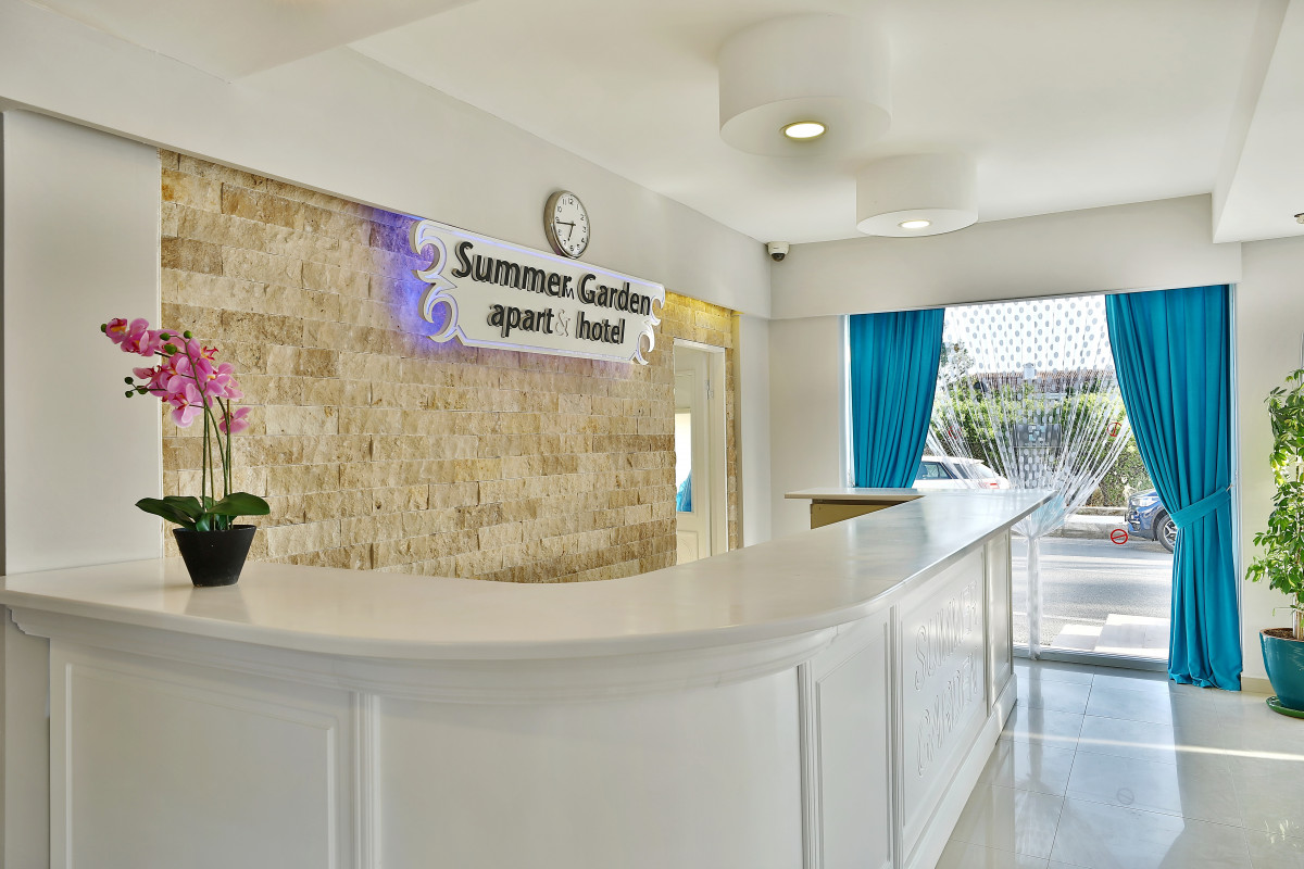 Summer Garden Suites And Beach Hotel (Ex. Summer Garden Apart) 3*