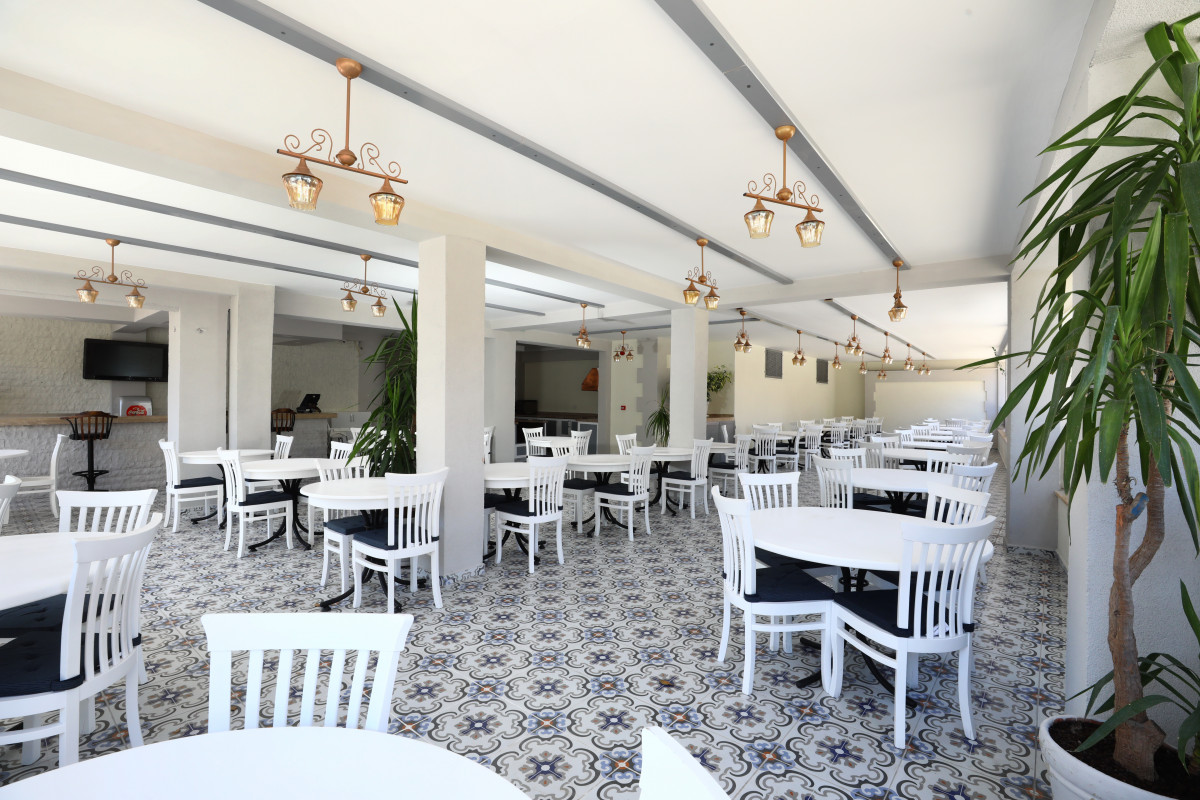 Summer Garden Suites And Beach Hotel (Ex. Summer Garden Apart) 3*