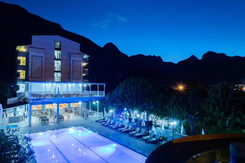 Grand Hotel Derin (Ex. Sunmerry) 4*
