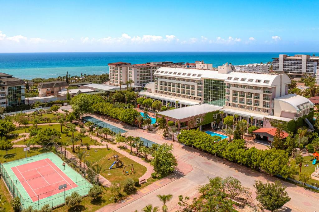 Telatiye Resort Hotel 5*
