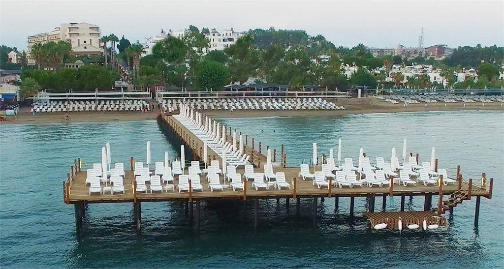 Thalia Beach Resort 4*