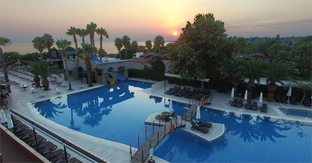 Thalia Beach Resort 4*