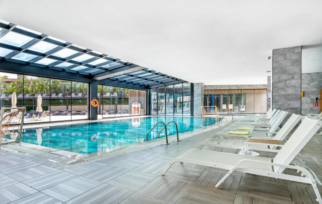 Doubletree By Hilton Antalya Kemer 5*