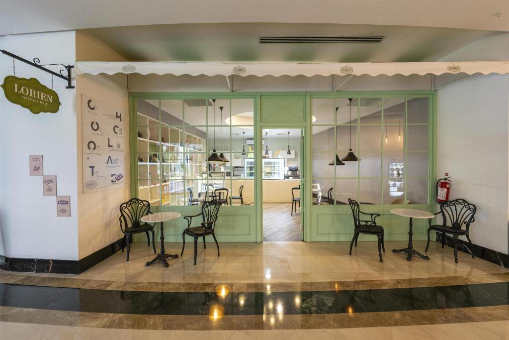 Doubletree By Hilton Antalya Kemer 5*