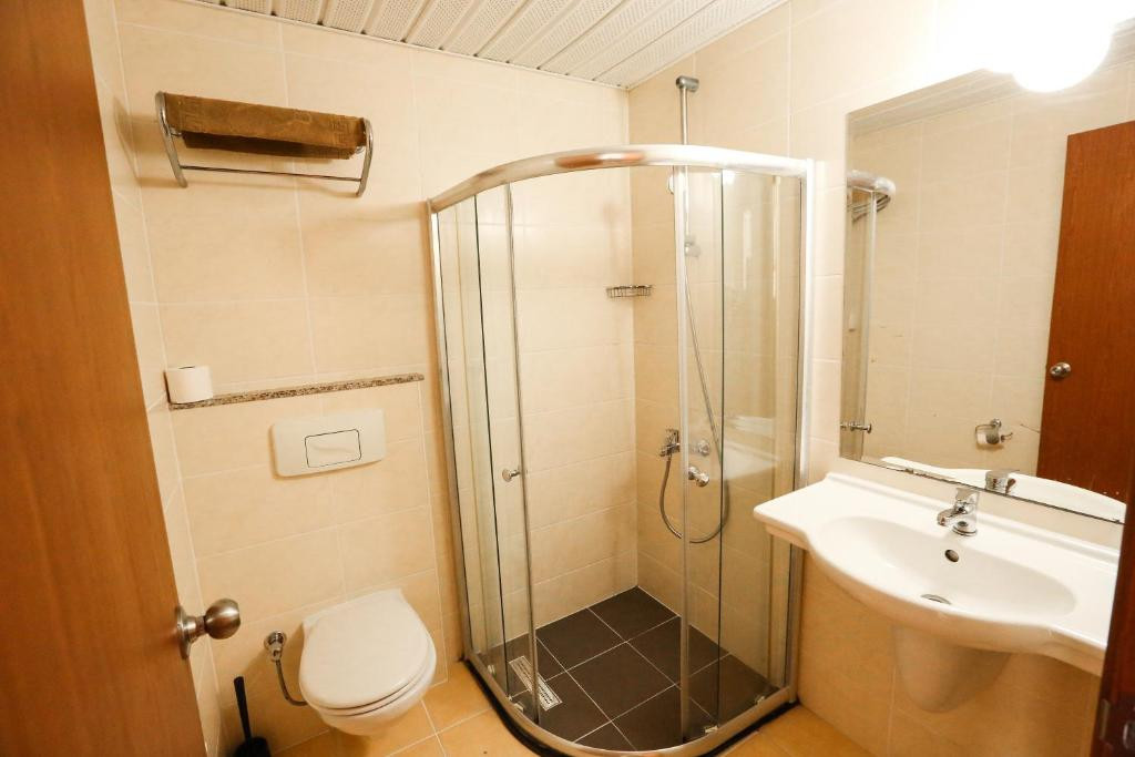 The Tower 3*