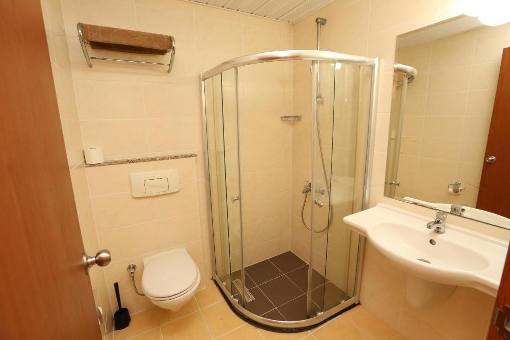 The Tower 3*