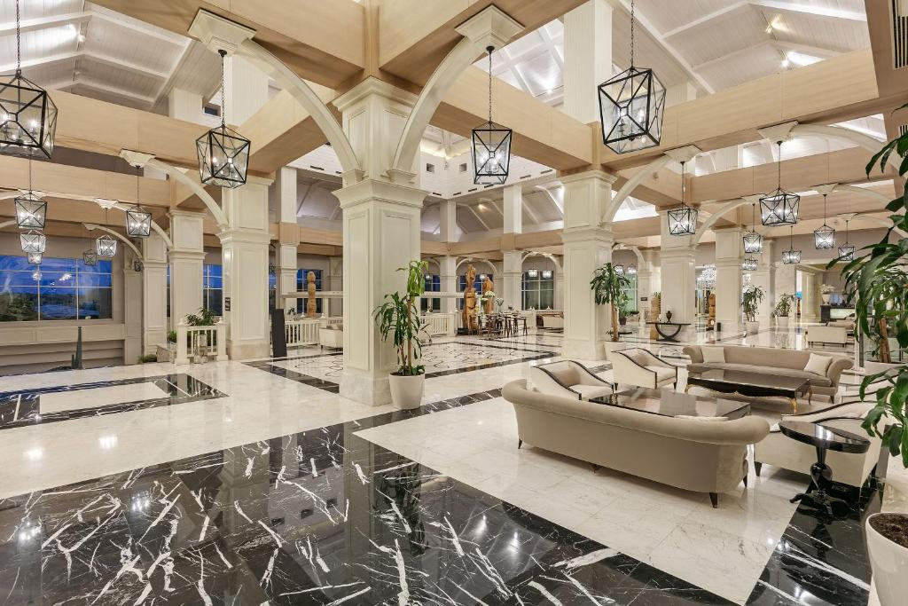 Titanic Deluxe Golf Belek 5*