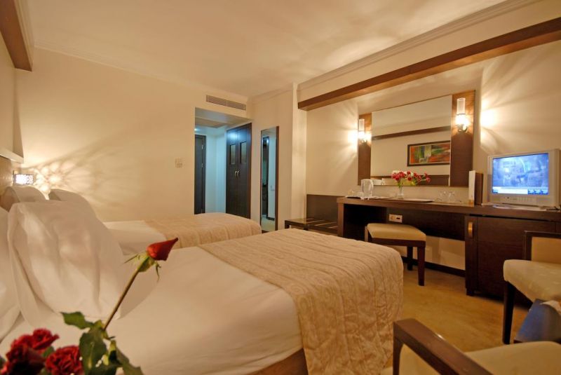 Tourist Hotels & Resorts 4*