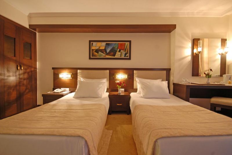Tourist Hotels & Resorts 4*