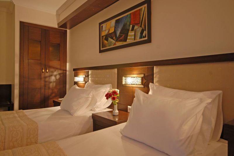 Tourist Hotels & Resorts 4*