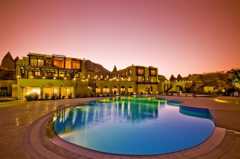 Tourist Hotels & Resorts 4*