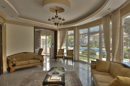 Tropicano Family Villas 2*