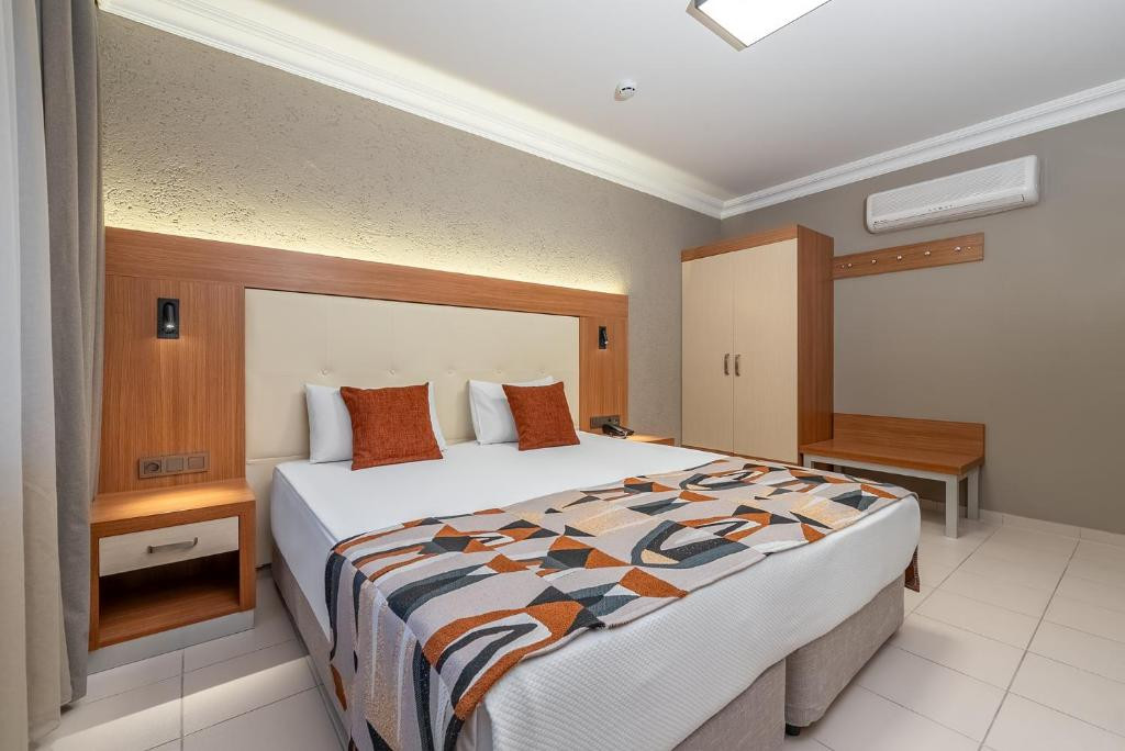Villa Sunflower Aparts & Suites 4*