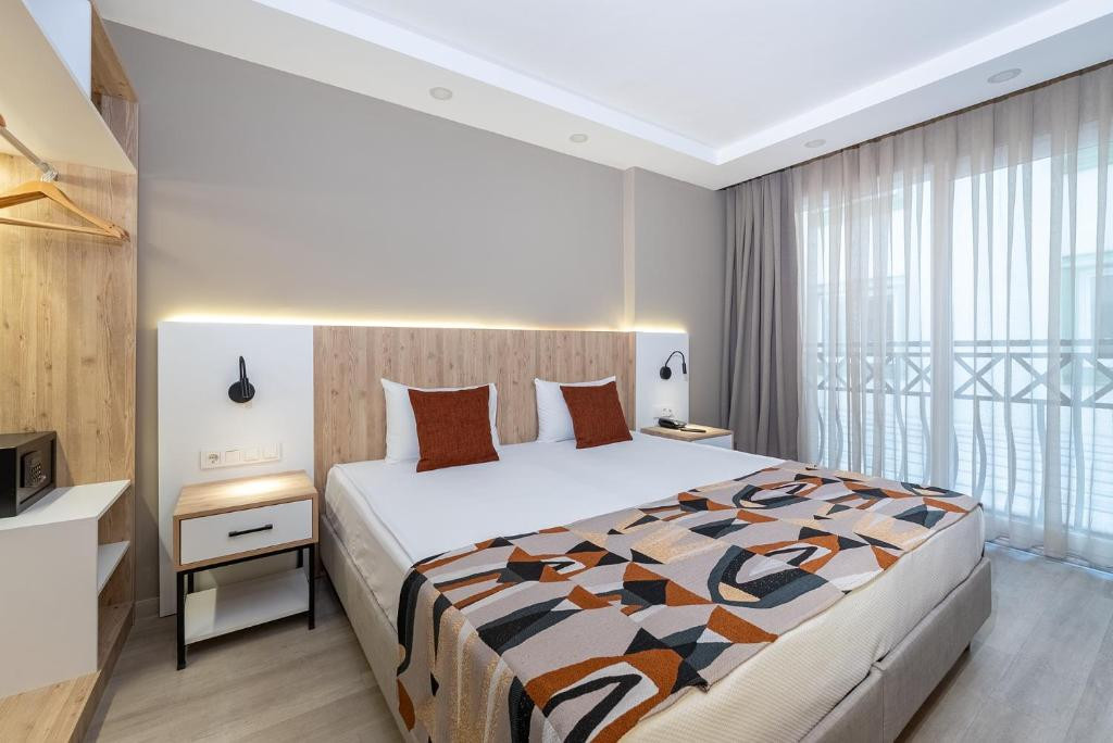 Villa Sunflower Aparts & Suites 4*