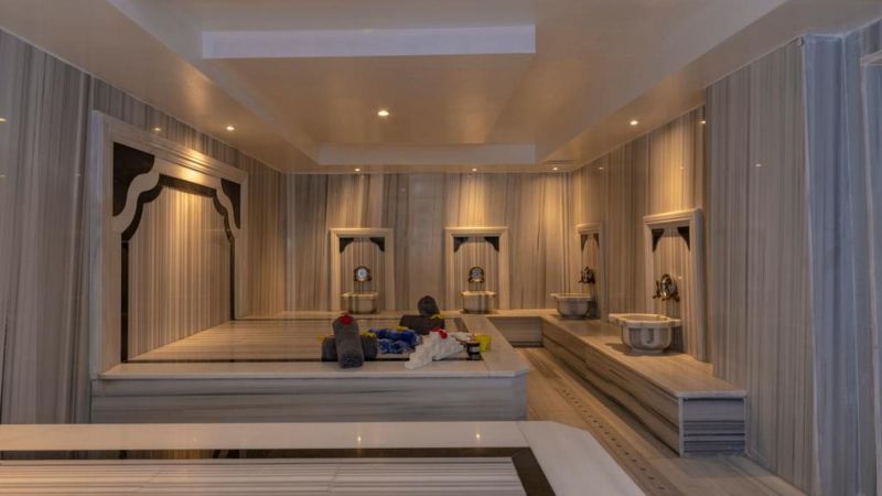 Vision Deluxe Hotel 4*