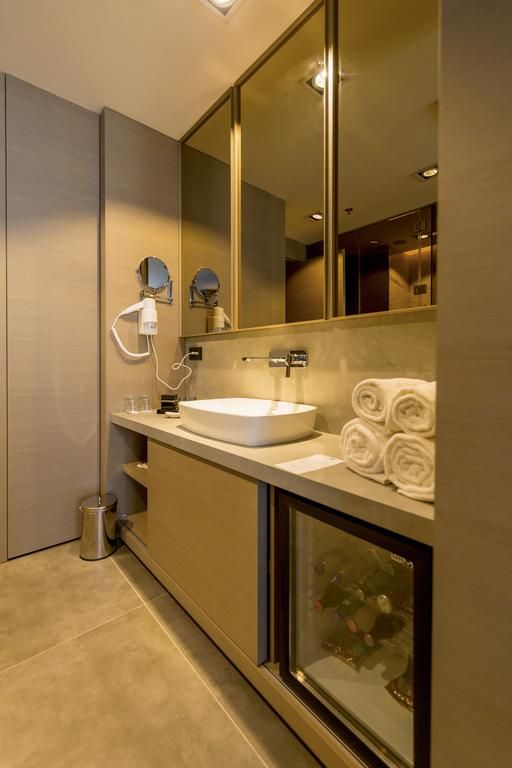 Vista Boutique Hotel 5*