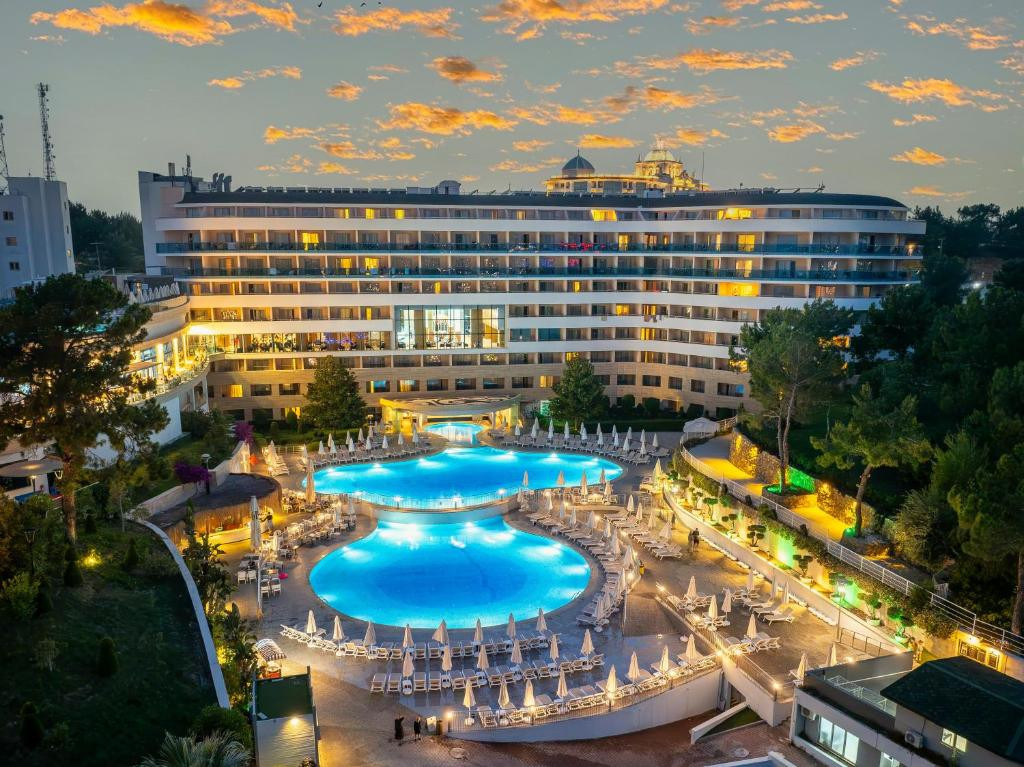 A Good Life Utopia Family Resort 5*