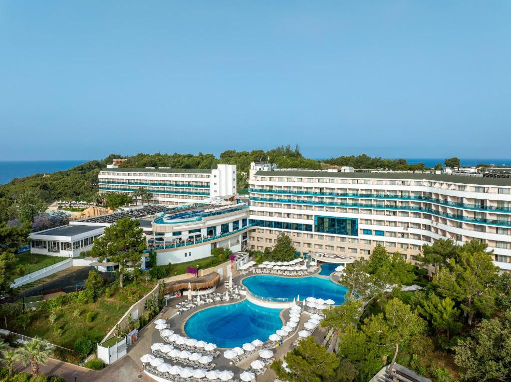A Good Life Utopia Family Resort 5*