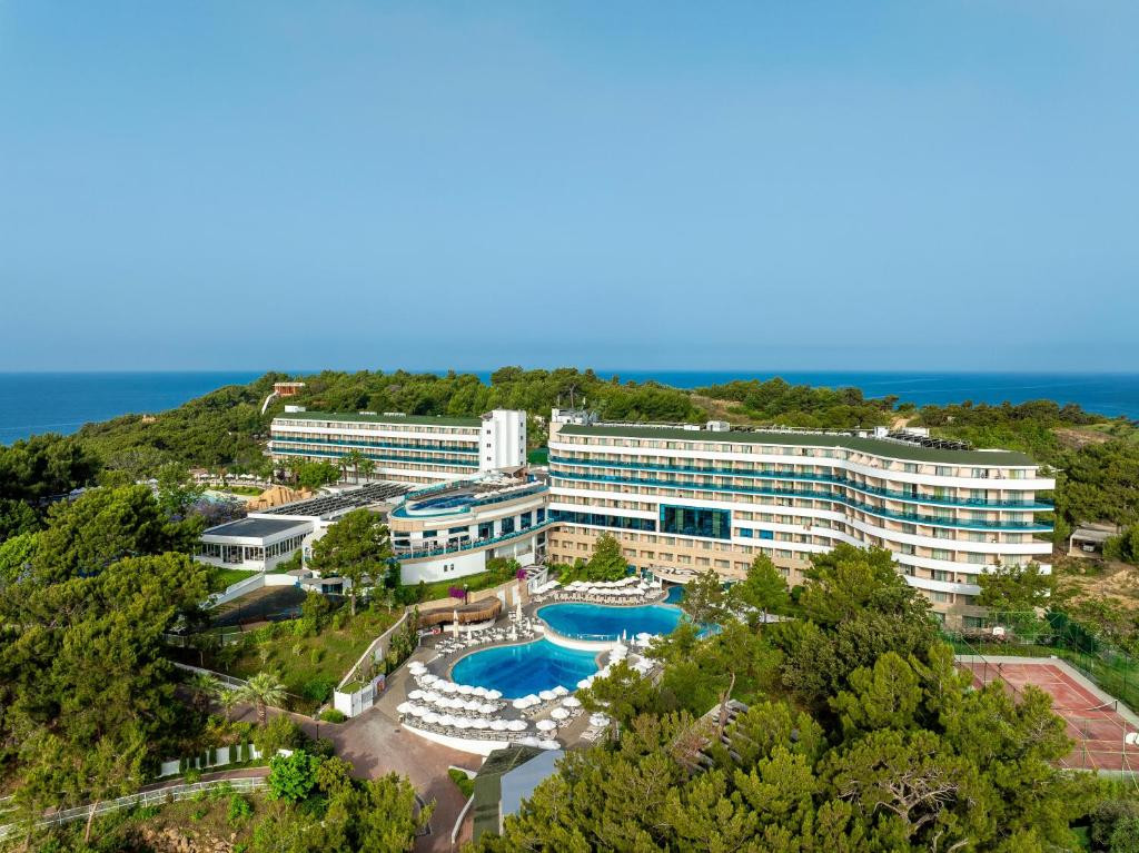 A Good Life Utopia Family Resort 5*