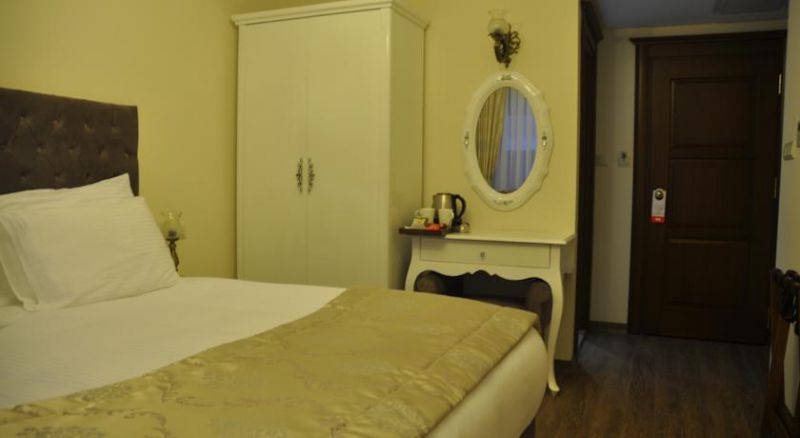 World Heritage 3*