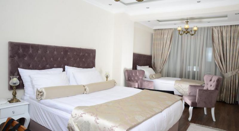 World Heritage 3*
