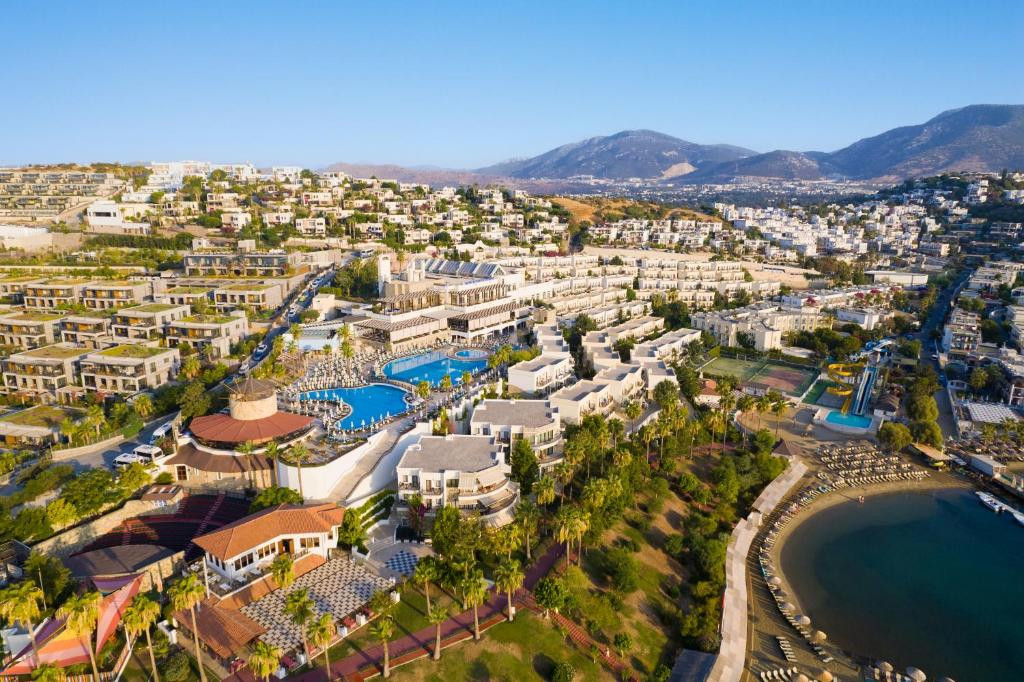 Selectum Colours Bodrum (Ex. Asteria Bodrum Resort) 5*