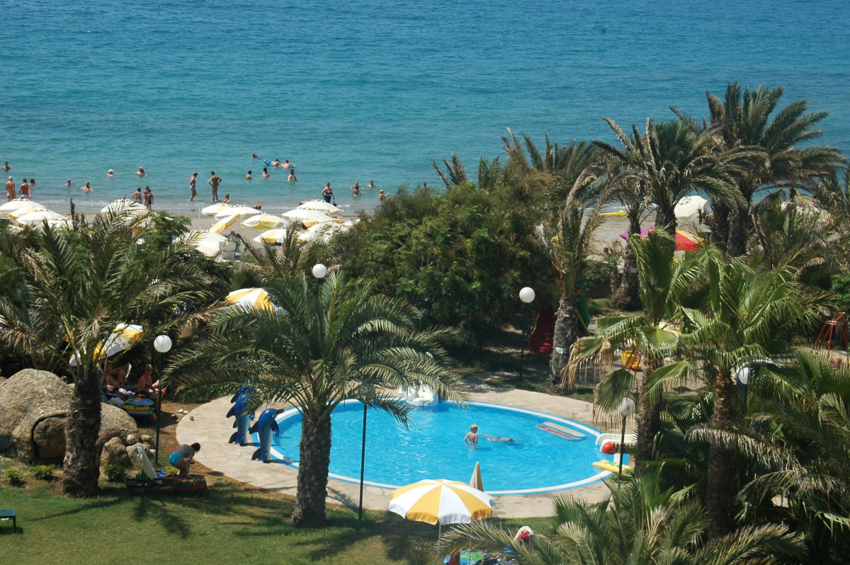 Yetkin 4*