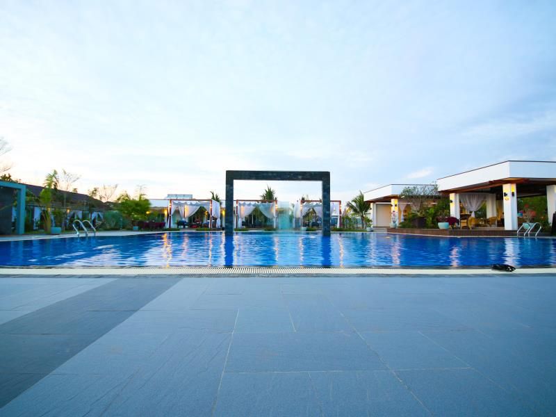 Legacy Hotel & Resort 4*