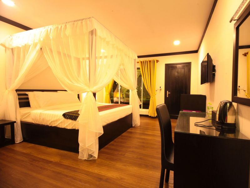 Legacy Hotel & Resort 4*