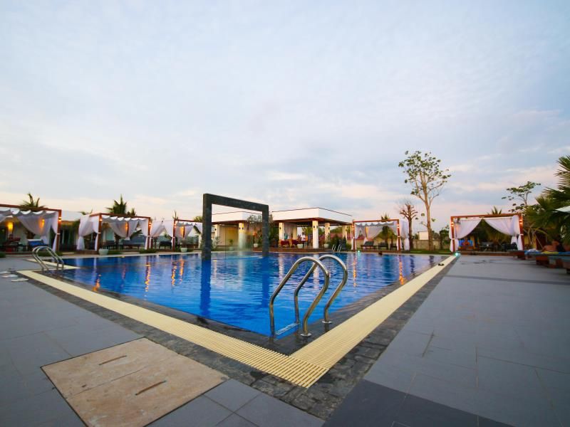 Legacy Hotel & Resort 4*