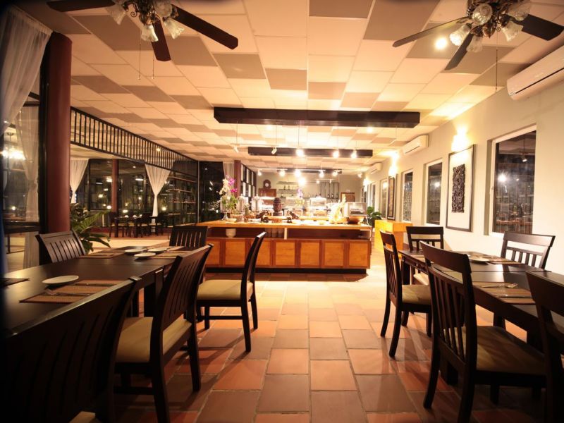 Legacy Hotel & Resort 4*