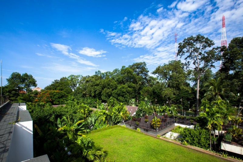 Lynnaya Urban River Resort & Spa 4*