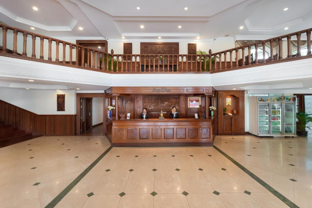 Monoreach Angkor 4*