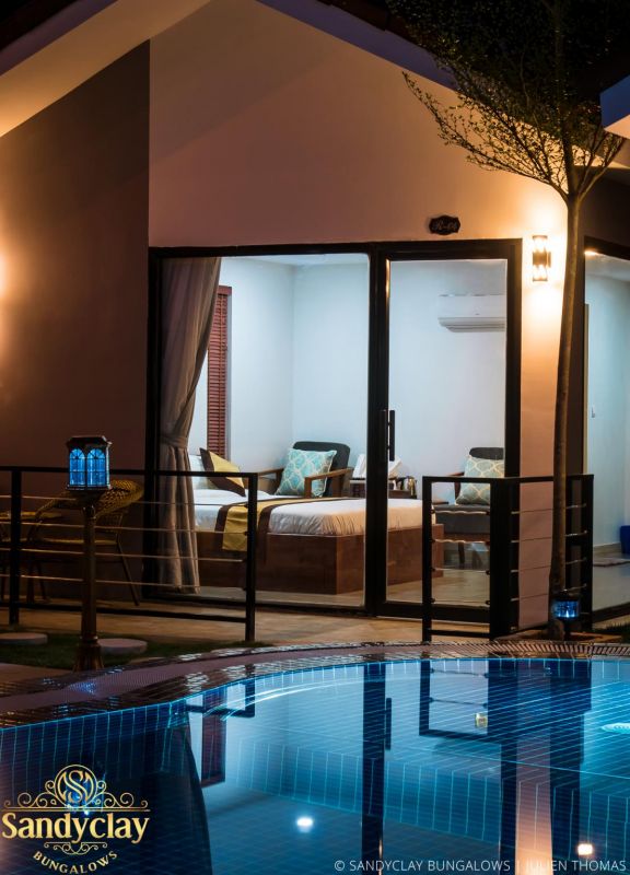Sandy Clay Bungalows 3*