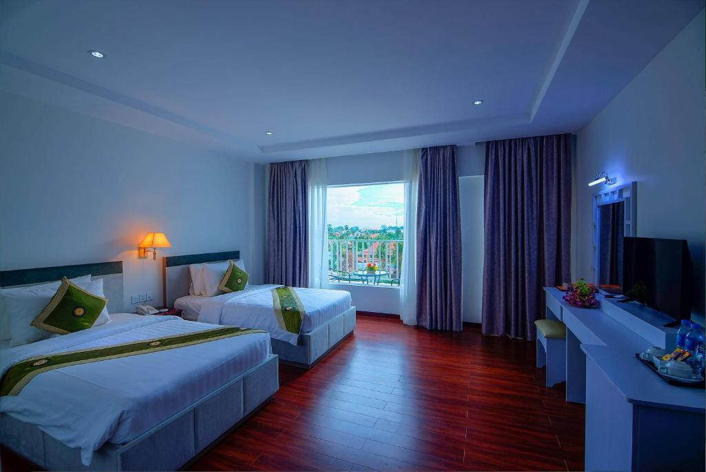 Starry Angkor 4*