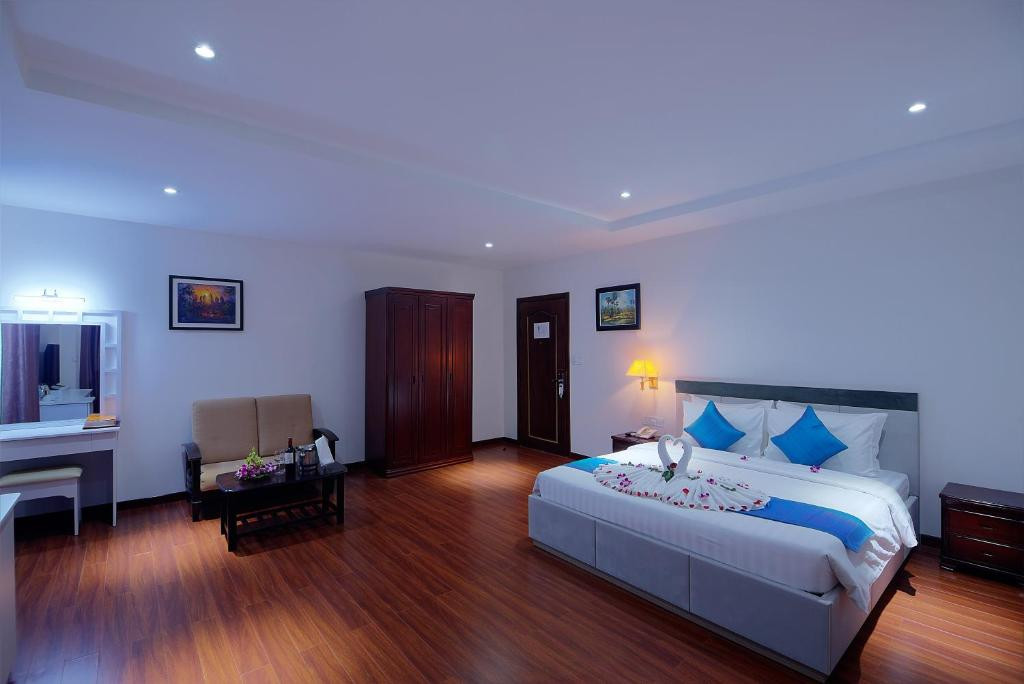 Starry Angkor 4*