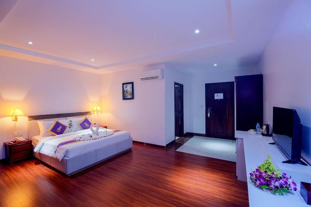 Starry Angkor 4*