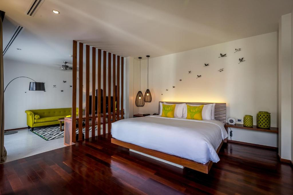The Aviary Hotel 4*