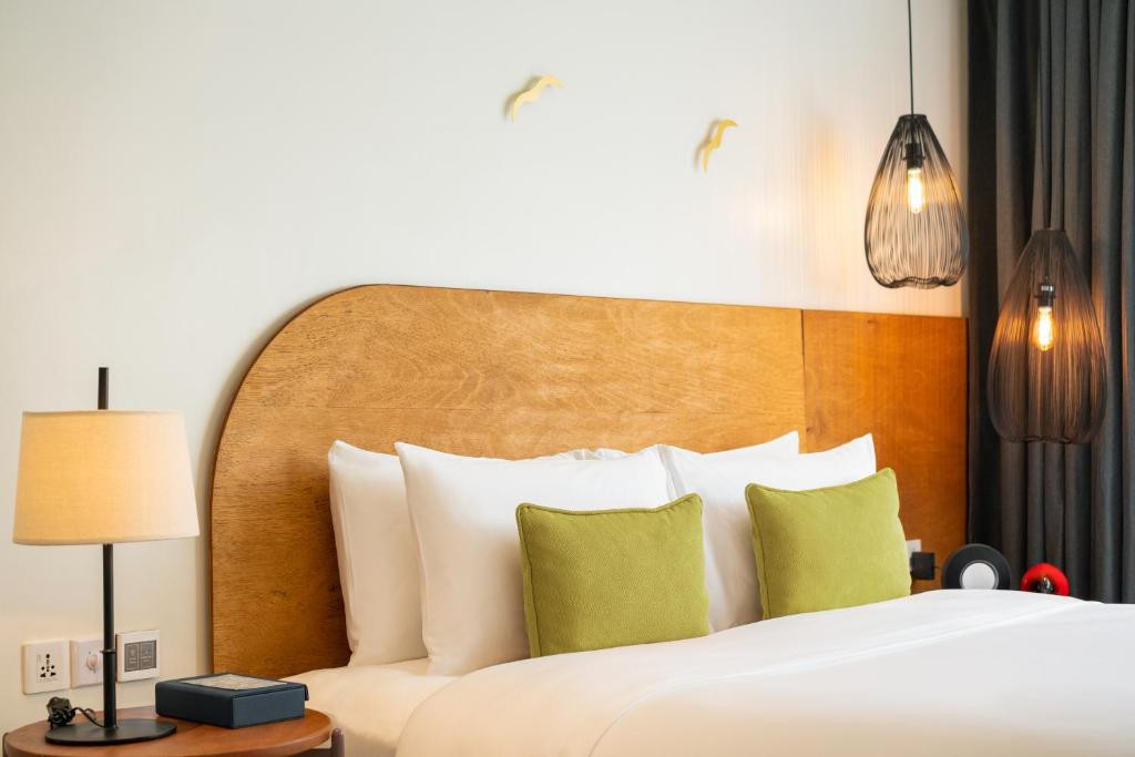 The Aviary Hotel 4*