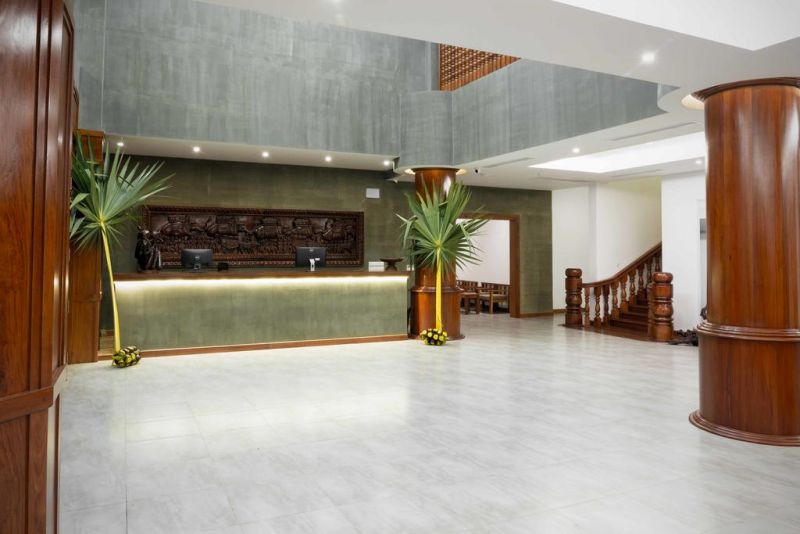 The Palm Palace Resort 4*