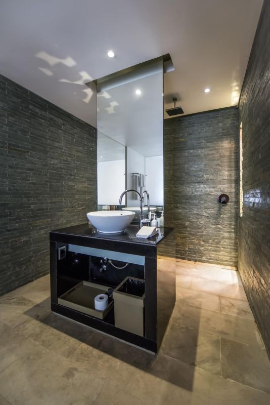 The Quay Boutique 4*