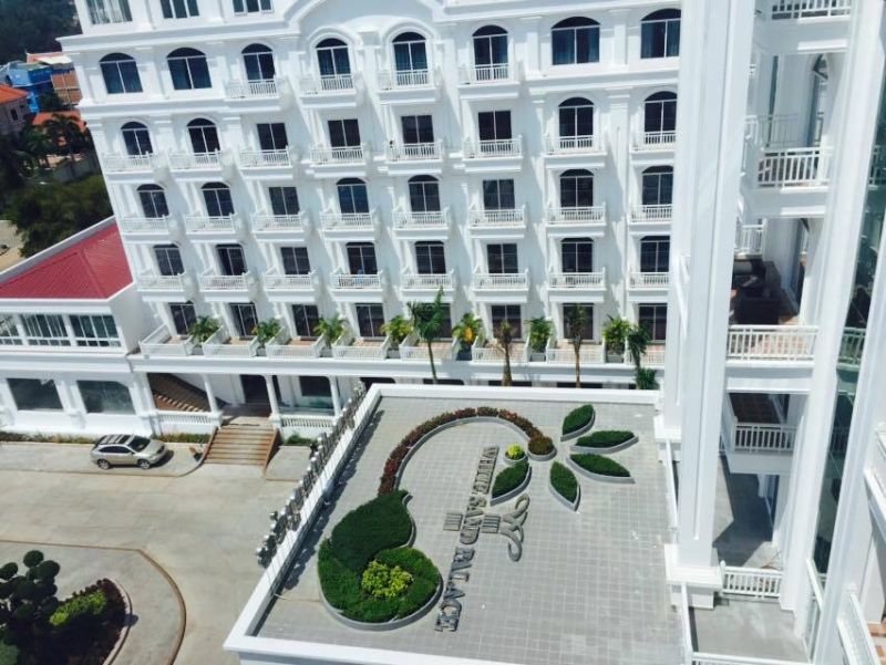 White Sand Palace 4*